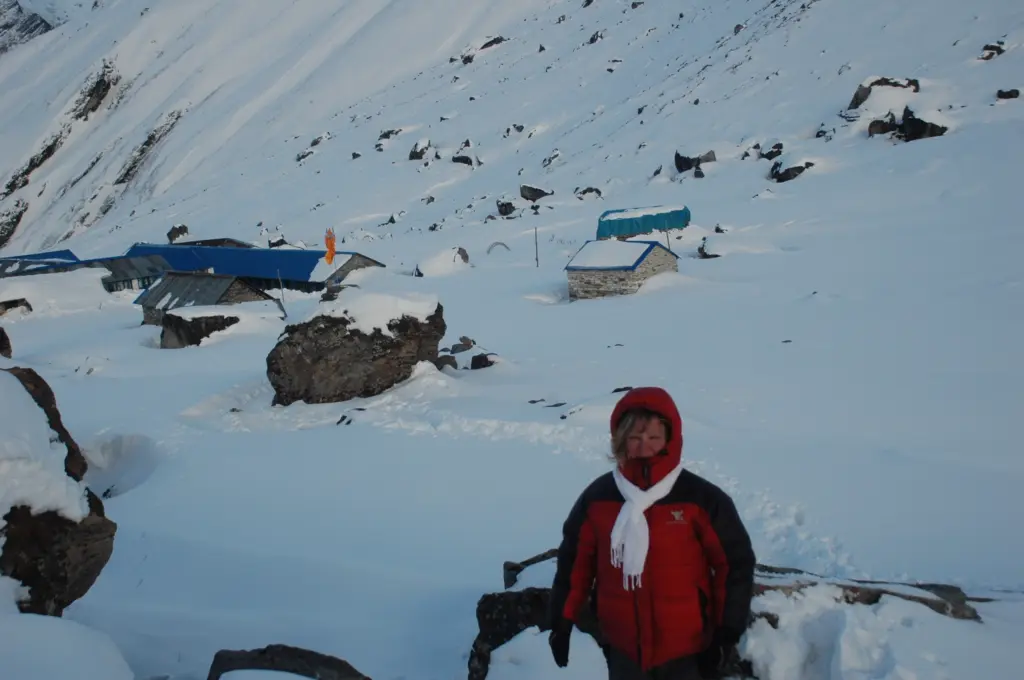 beste-reisezeit-nepal-februar-winter-schnee-annapurna-base-camp-trek