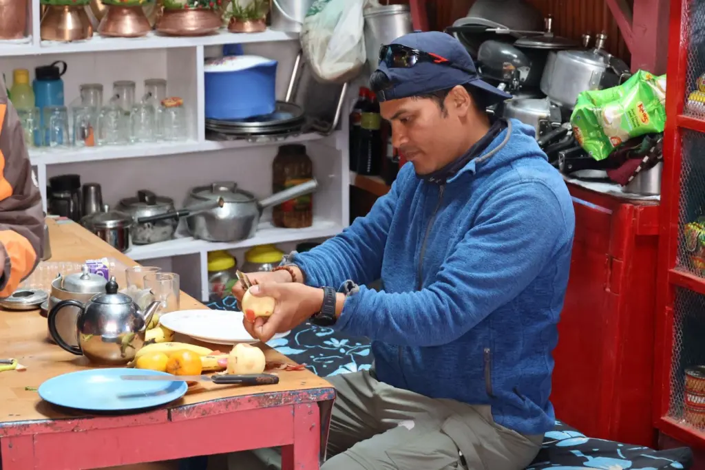 Küchen-kochen-nepal-lodgen