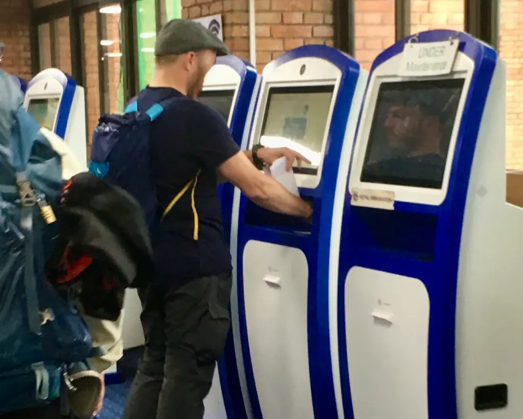 nepal-visa-on-arrival-automaten